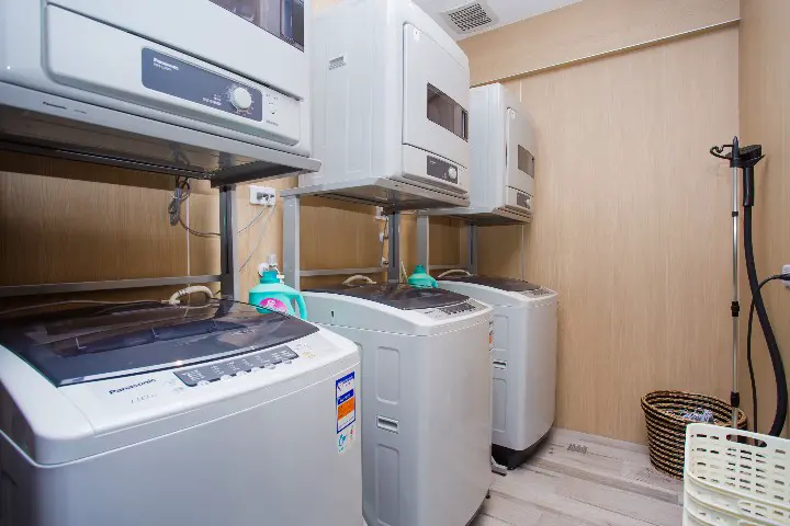facilitiesData.facilities_title